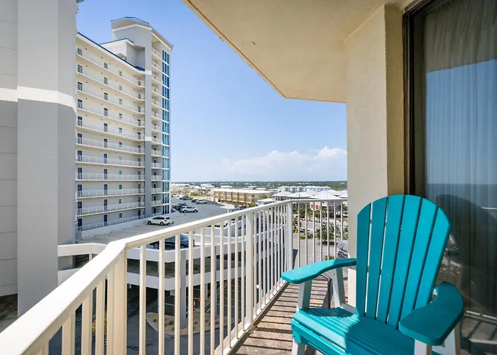 The Whaler B6 By Collection * Gulf Shores